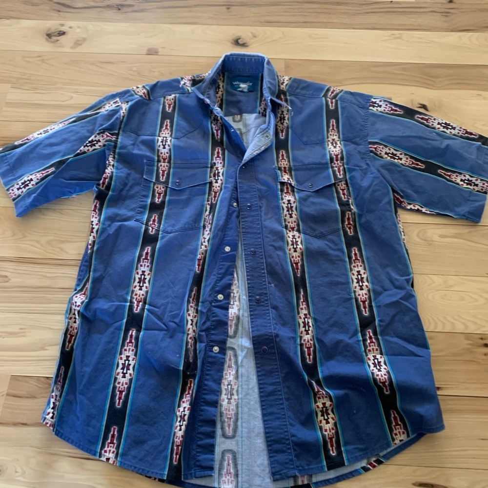 Vintage wrangler button down